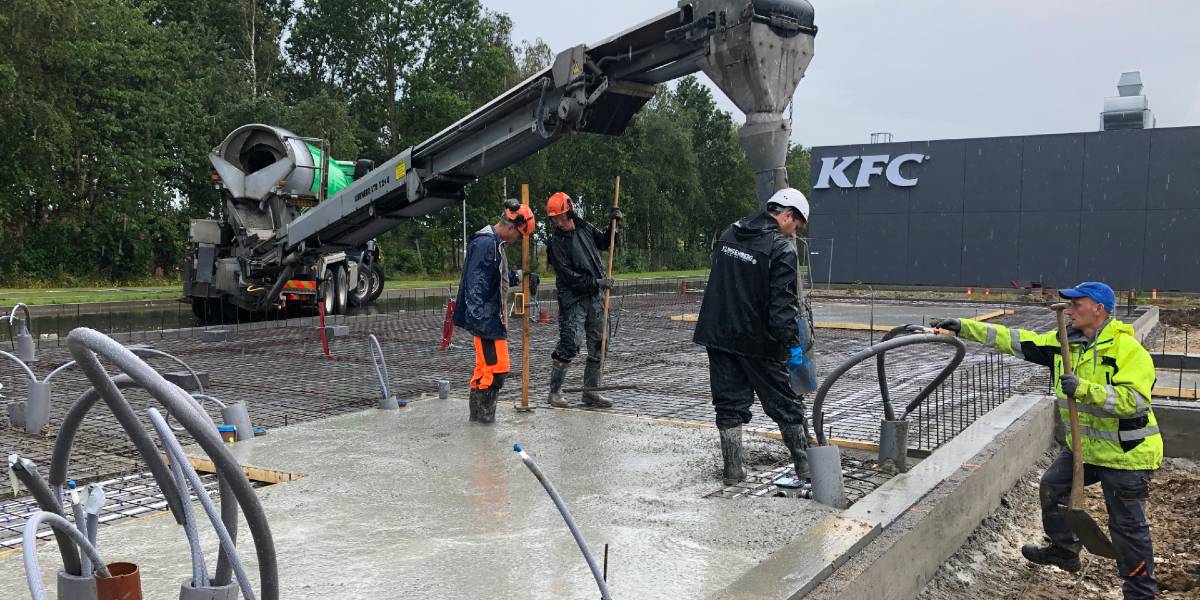 Klingenberg var med til at opfører den nye Sunset Boulevard i Greve